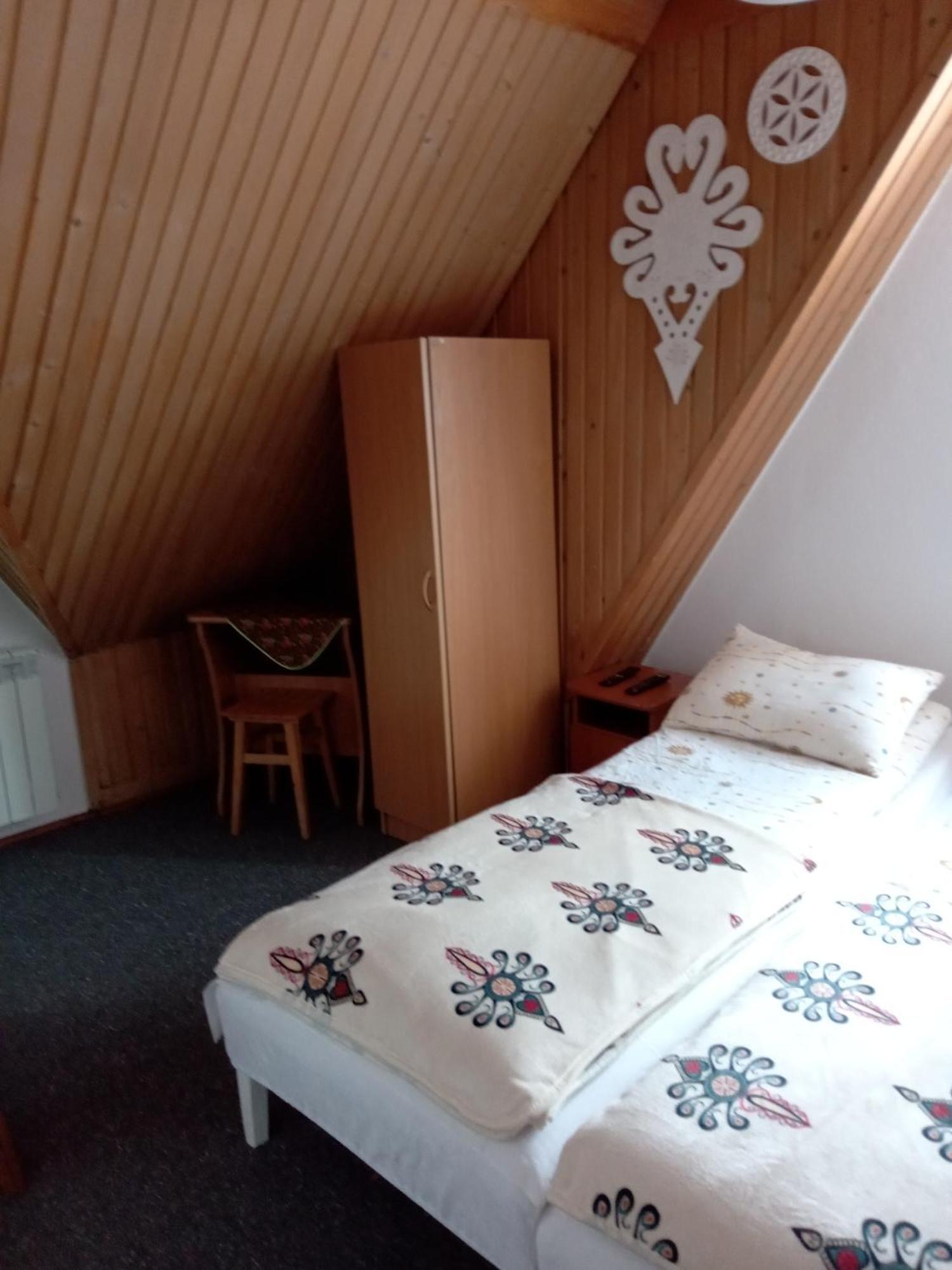 Pod Swierkami Bialka Tatrzanska Luaran gambar